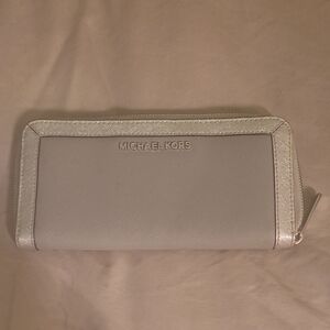 Michael Kors Silver and Gray Wallet